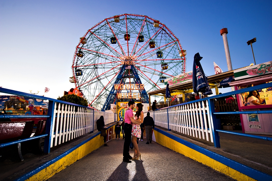 Stephanie & Marty’s Coney Island Engagement Photos